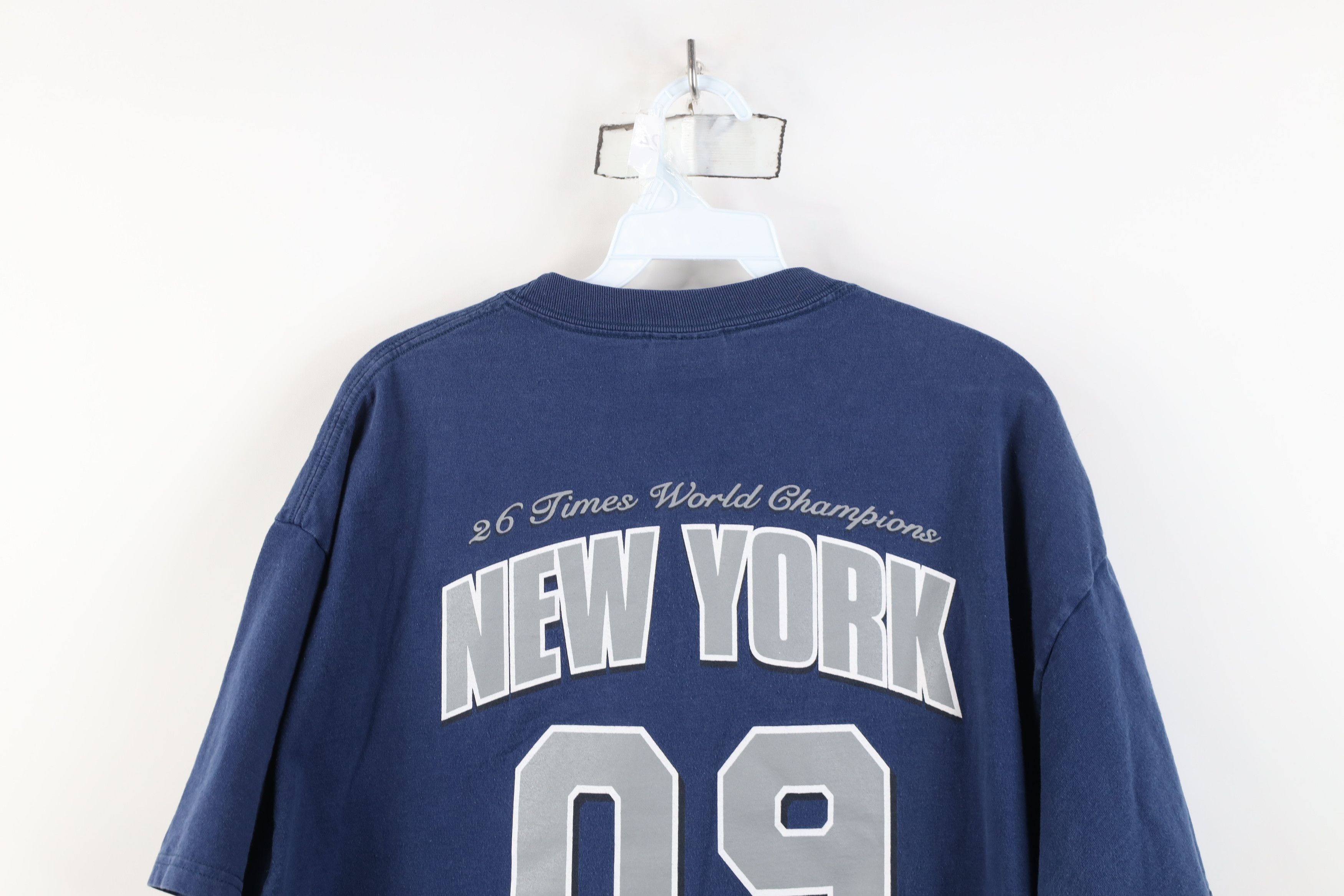 Vintage Vintage Y2K Season New York Yankees Baseball Stadium T-Shirt Size US XL / EU 56 / 4 - 15 Thumbnail