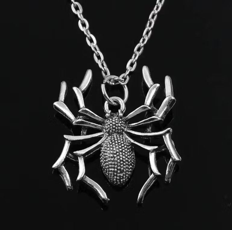 Jewelry Spider Halloween Pendants Cross Chain Necklace Size ONE SIZE - 3 Thumbnail
