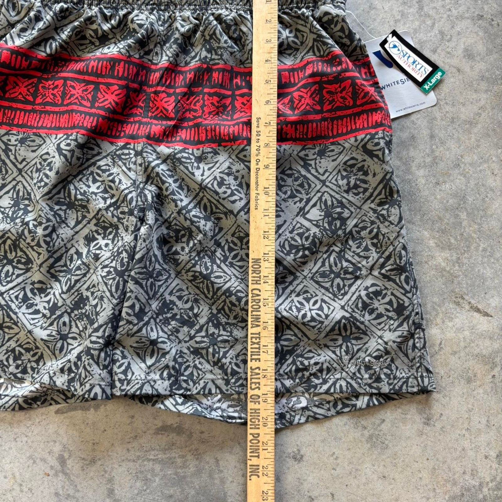 Quicksilver × Vintage × Volcom Tribal Print Y2K Surfer Skater Swim Shorts Size US 36 / EU 52 - 5 Thumbnail