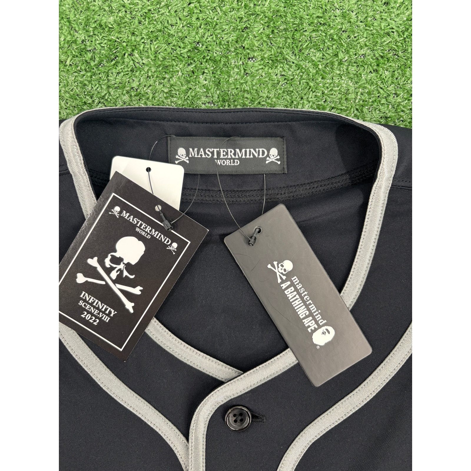 Mastermind Japan Mastermind World Black Baseball Jersey Size Large Size US L / EU 52-54 / 3 - 6 Thumbnail
