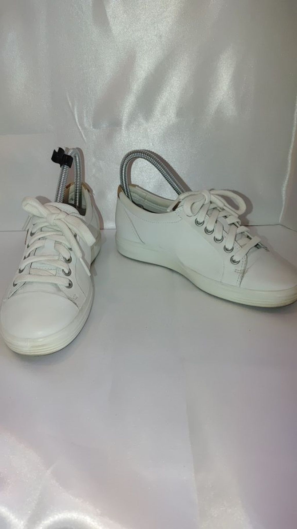 Ecco ecco Soft 7 Leather Sneaker Size 35 Size US 5 / IT 35 - 5 Thumbnail