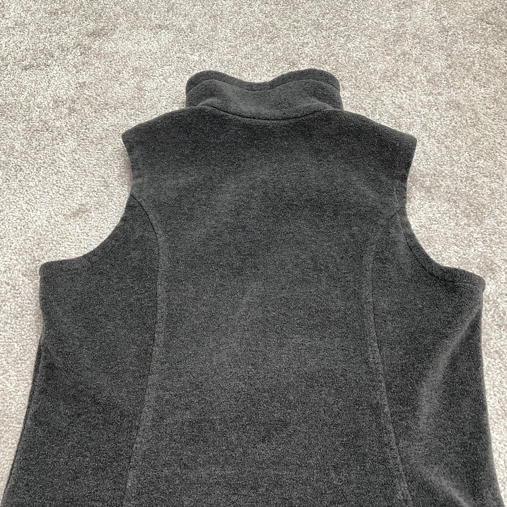 Vintage Columbia Benton Springs Vest Womens Medium Gray Fleece Full Zip Outdoor Pockets Size M / US 6-8 / IT 42-44 - 3 Thumbnail