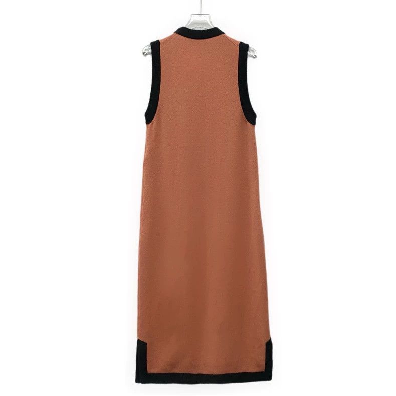Chanel Chanel Orange cashmere V-neck sleeveless single-breasted l Size S / US 4 / IT 40 - 2 Thumbnail