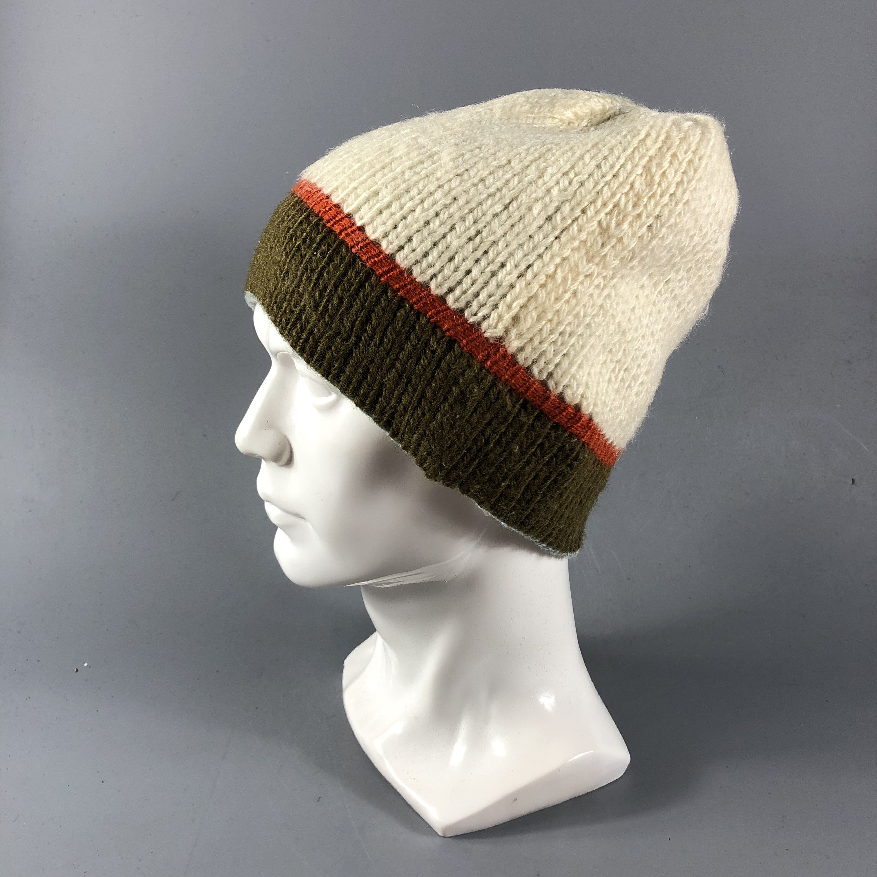 Descente Descente Knit Wool Beanie Snowcap Snow Hat B618 Size ONE SIZE - 2 Thumbnail