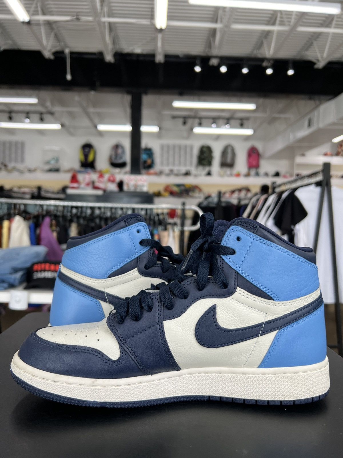 Jordan Brand × Nike Air Jordan 1 Obsidian Sz. 6.5Y (2019) Size US 6.5 / EU 39-40 - 3 Thumbnail