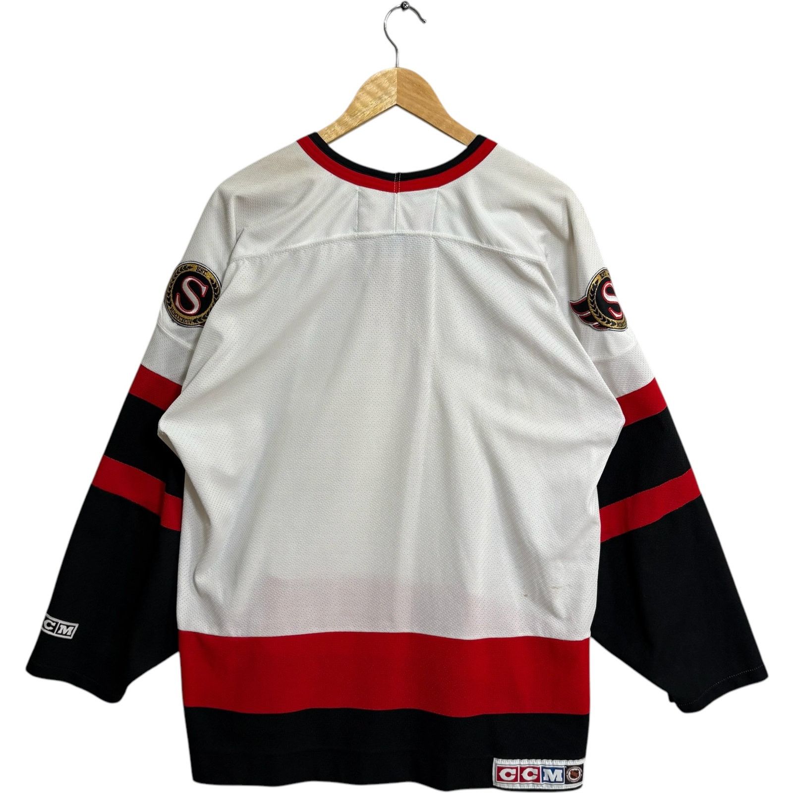 Ccm Vintage CCM Ottawa Senators Team Logo NHL Jersey XL Size US XL / EU 56 / 4 - 5 Thumbnail