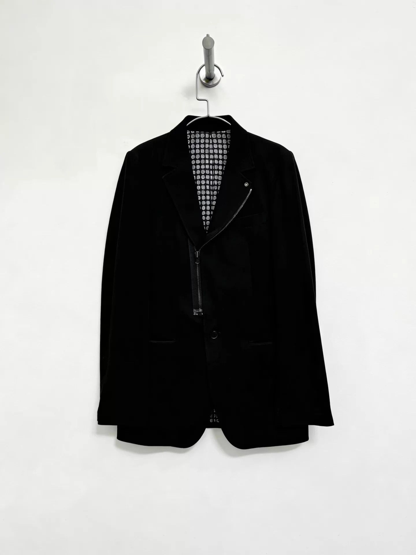 Number (N)ine 04ss Number nine velour skull zip jacket size 4