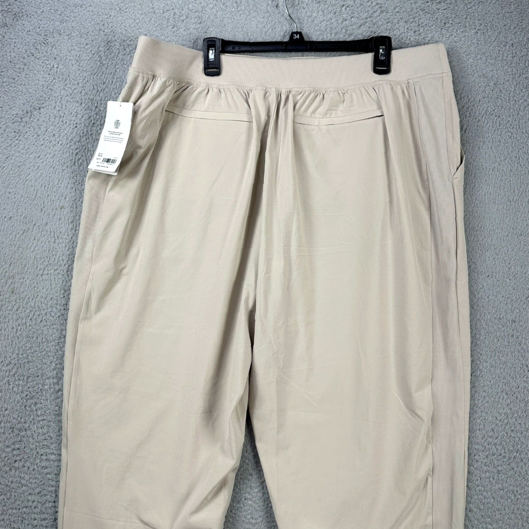Athleta Athleta Womens Brooklyn Ankle Pants 22 Beige Pull On Stretch Straight Fit Pants Womens 22 Beige Size 40" / US 18 - 3 Thumbnail