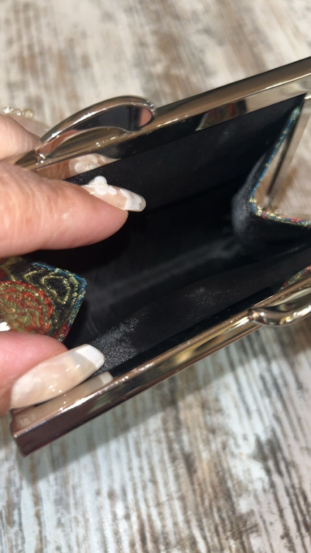 The Unbranded Brand Women's Unbranded Clutch One Size Blue Red Floral Size ONE SIZE - 3 Thumbnail