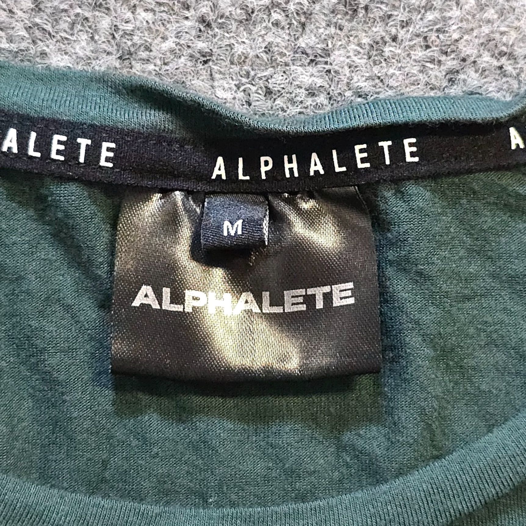 Vintage Alphalete Top Womens Green Long Sleeve Cropped Tie Waist Stretch Casual Medium Shirt Womens Size M / US 6-8 / IT 42-44 - 4 Thumbnail