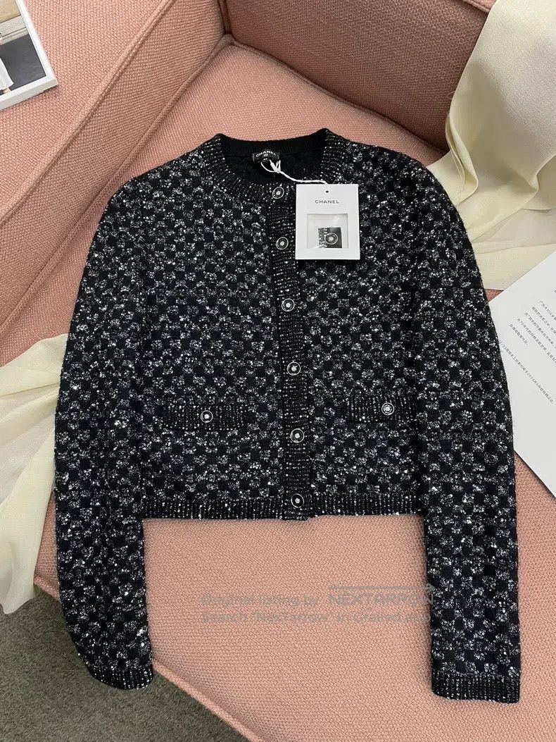 Chanel Chanel 23B Black Sequin Knitwear Cardigan Jacket Size XXS / US 00 / IT 34 - 1 Thumbnail