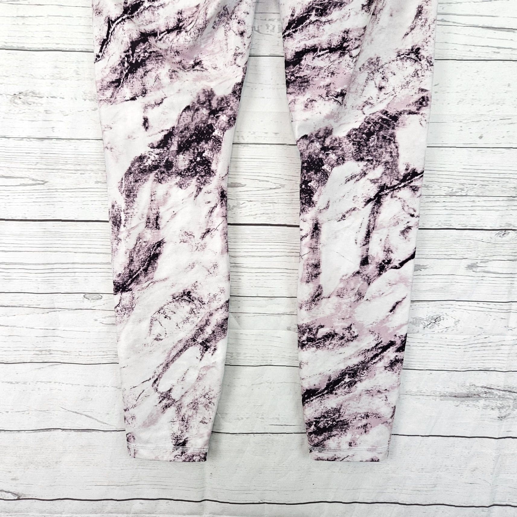 Wildfox Wildfox Leggings Womens Sz Medium Purple White High Rise Size 32" / US 10 / IT 46 - 5 Thumbnail