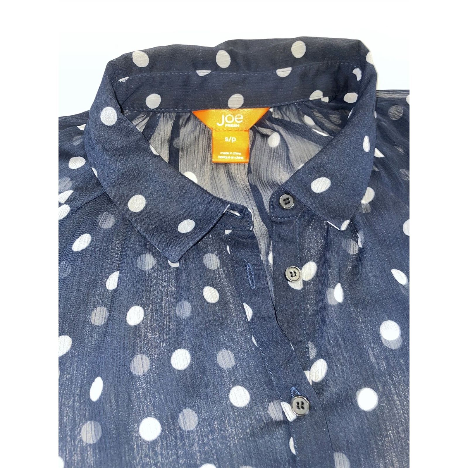 Joe Freshgoods JOE FRESH Women's Sheer Navy Polka dot Small Half Button Dow Size S / US 4 / IT 40 - 4 Thumbnail