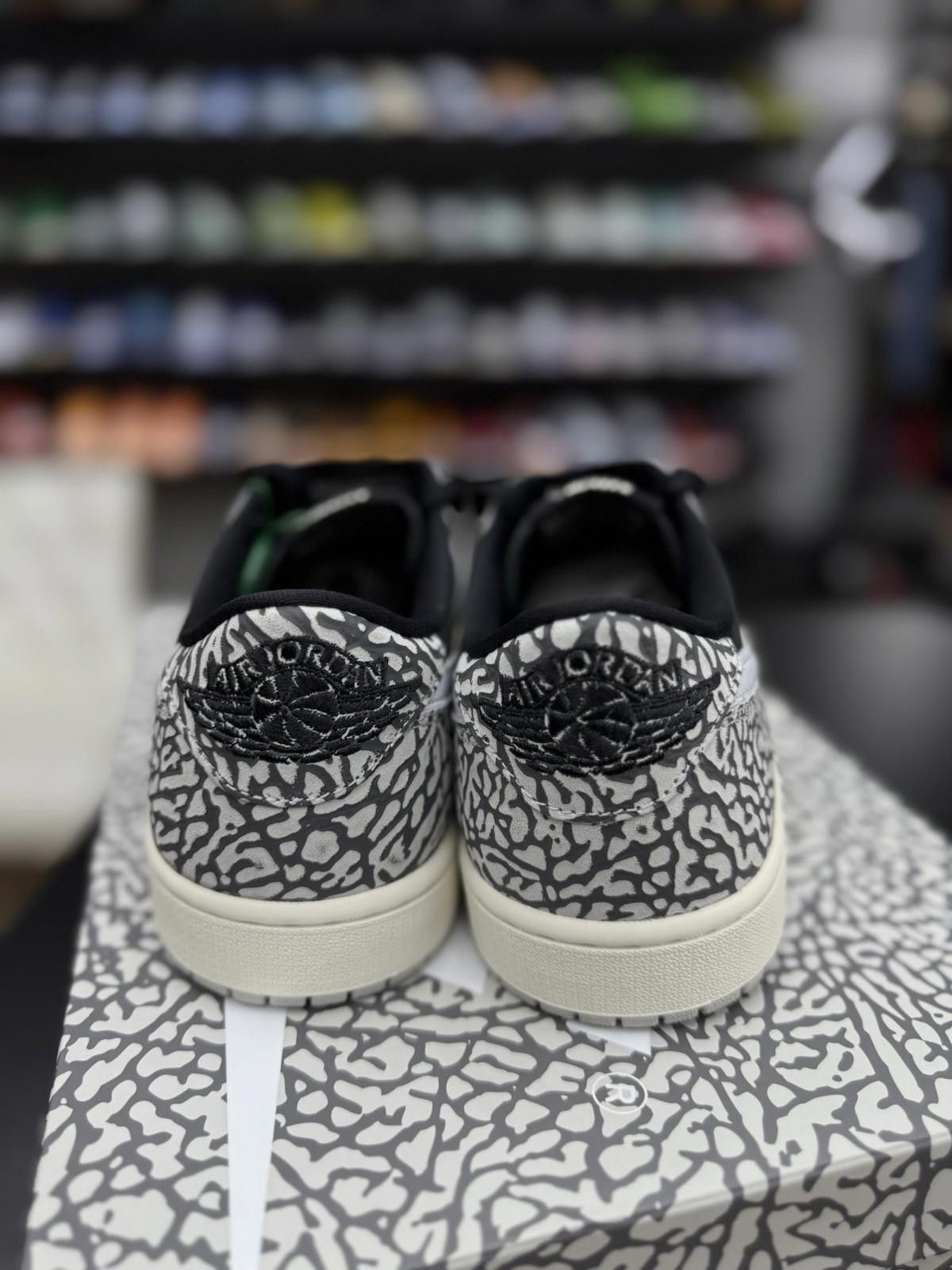 Jordan Brand Air Jordan 1 Retro OG Low Black Cement Size 13 CZ0790-001 Size US 13 / EU 46 - 11 Thumbnail