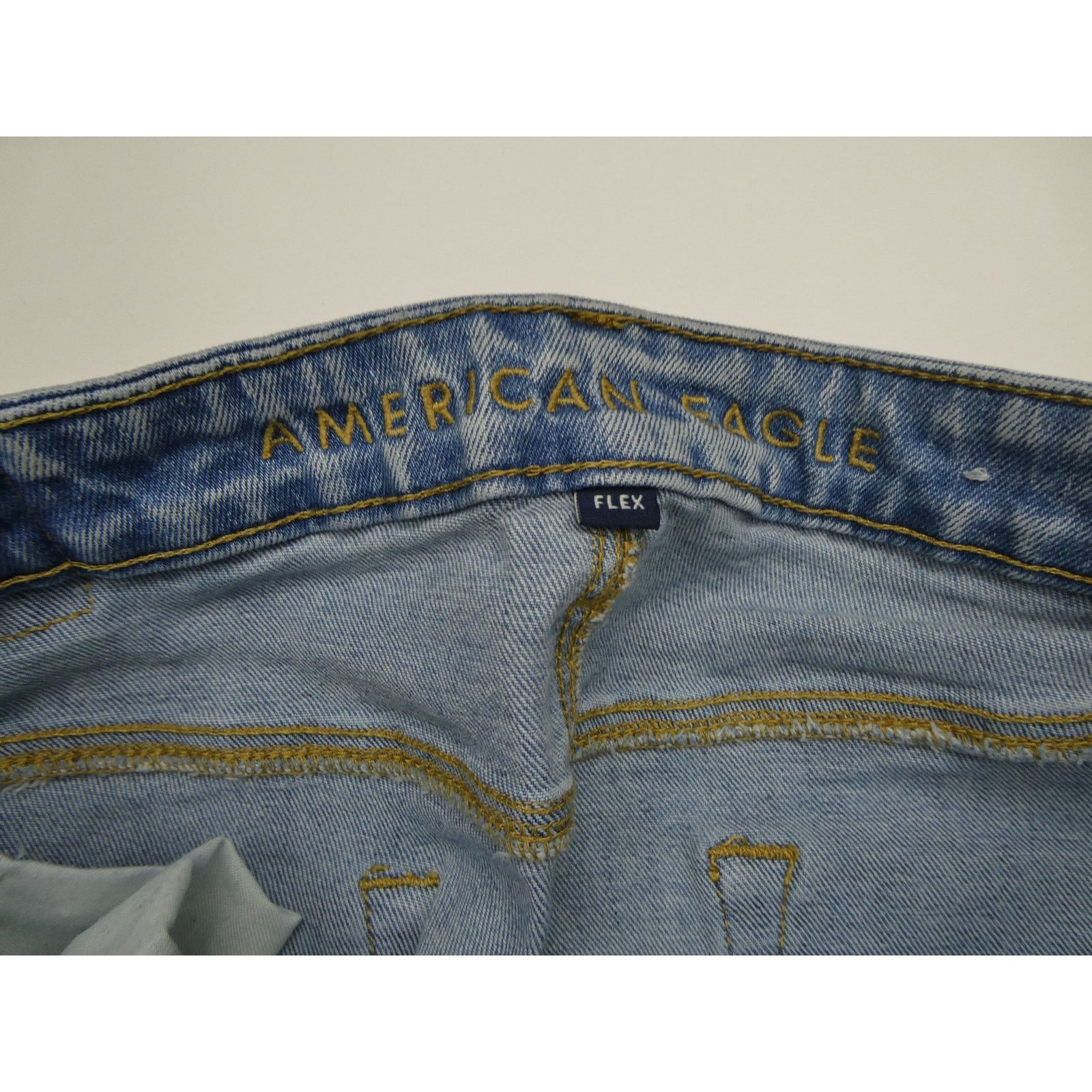 American Eagle Outfitters AMERICAN EAGLE slim flex jeans, light wash, 33x30 Size US 33 - 3 Thumbnail