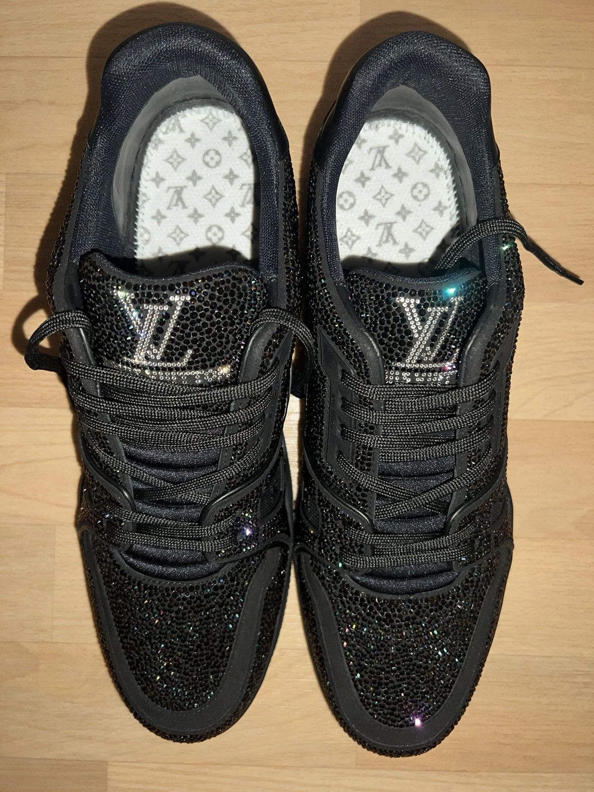 Louis Vuitton Louis Vuitton Crystal Trainer Size US 12 / EU 45 - 9 Thumbnail