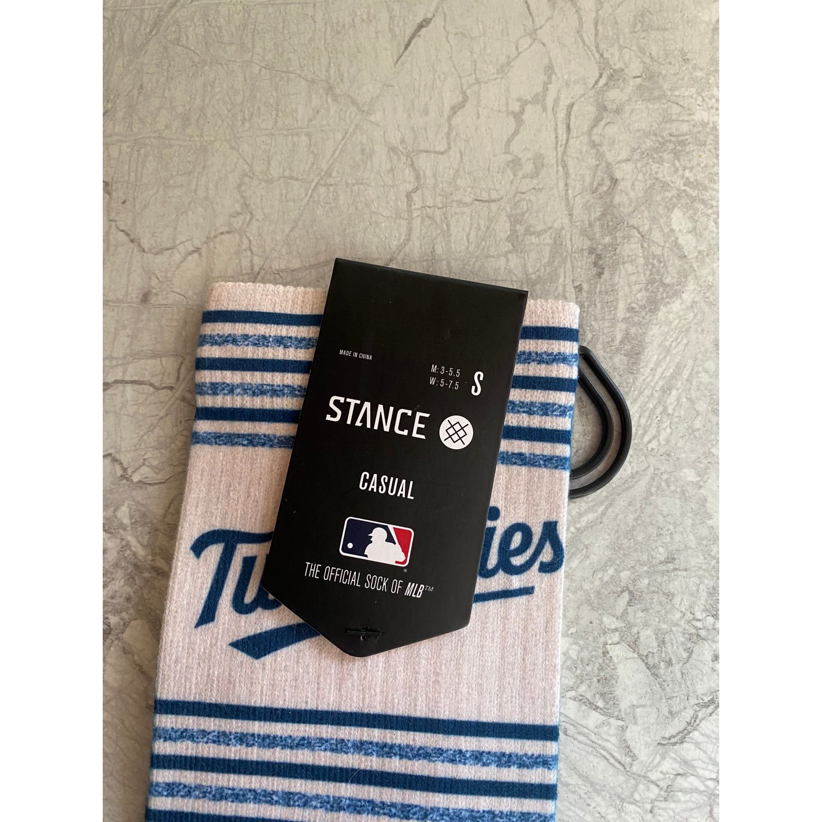 MLB NWT Minnesota Twins Knit Crew Length Socks Size Small Size ONE SIZE - 3 Thumbnail