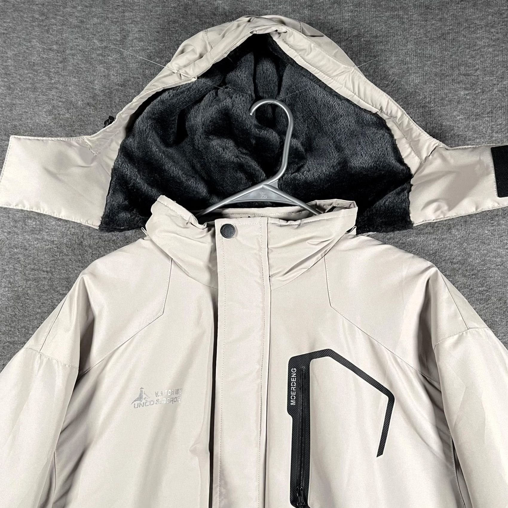 Vintage Moerdeng Ski Jacket Mens XL Beige Hooded Waterproof Fleece Lined Winter Snow Size US XL / EU 56 / 4 - 3 Thumbnail