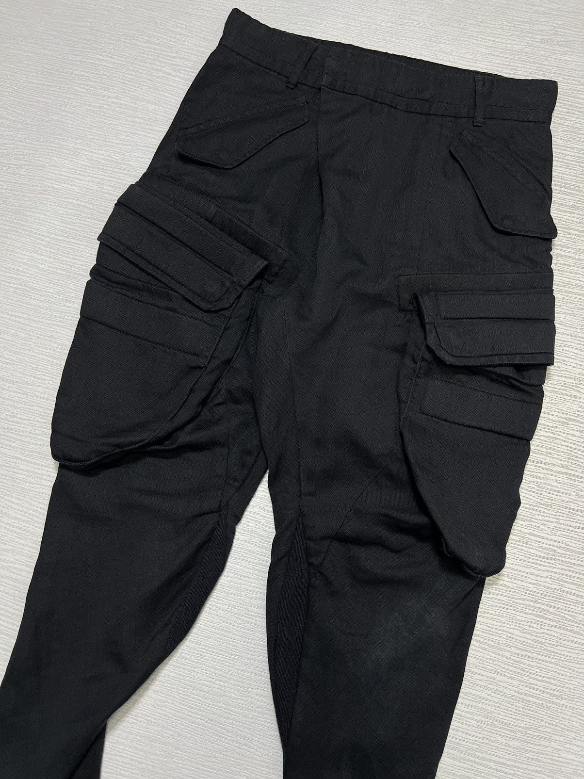 Julius Julius_7 - S/S 13’ - “Vandalism” Gasmask Cargo Pants Size US 30 / EU 46 - 3 Thumbnail