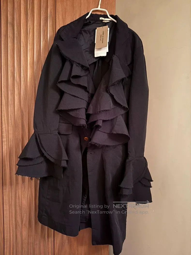 Comme des Garcons Comme des Garcons Ruffled Long Trench Coat. Size US S / EU 44-46 / 1 - 1 Thumbnail