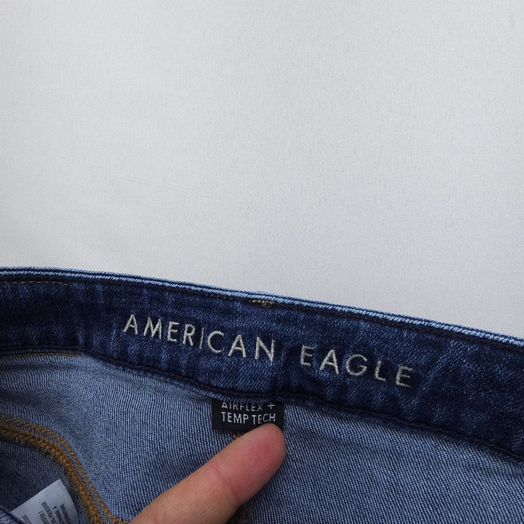 American Eagle Outfitters American Eagle Athletic Skinny Jeans Mens 28 x 32 (Actual 29" Insm) Airflex Tech Size US 28 / EU 44 - 6 Thumbnail