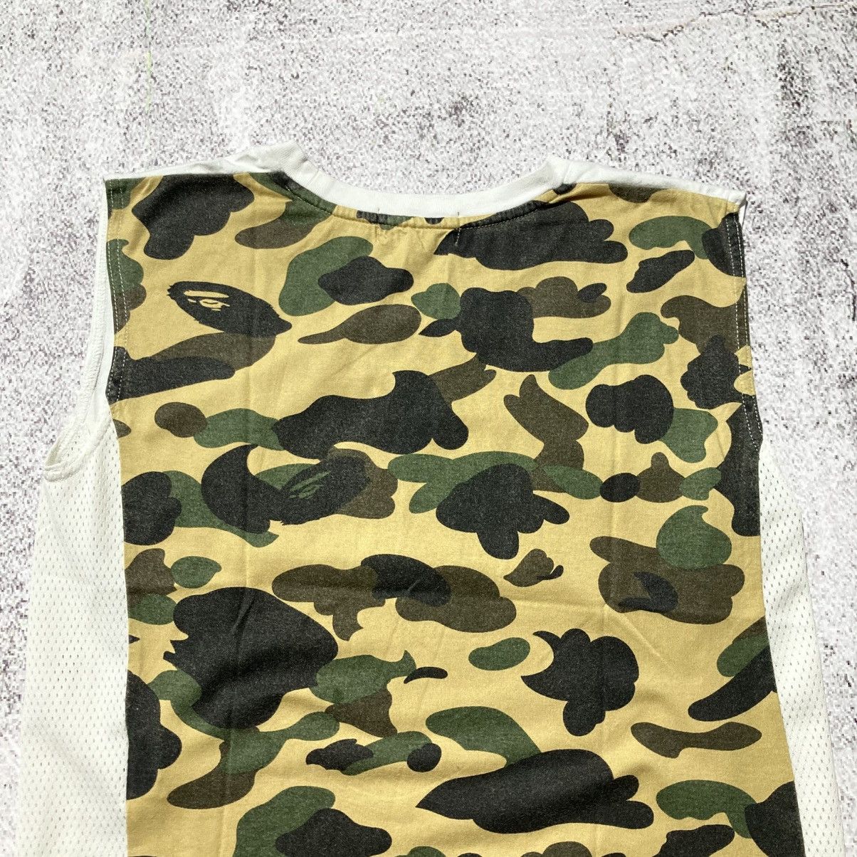 Bape Bape A Bathing Ape 1993 1st Camo Sleveeless T-shirt White Size S / US 4 / IT 40 - 8 Thumbnail