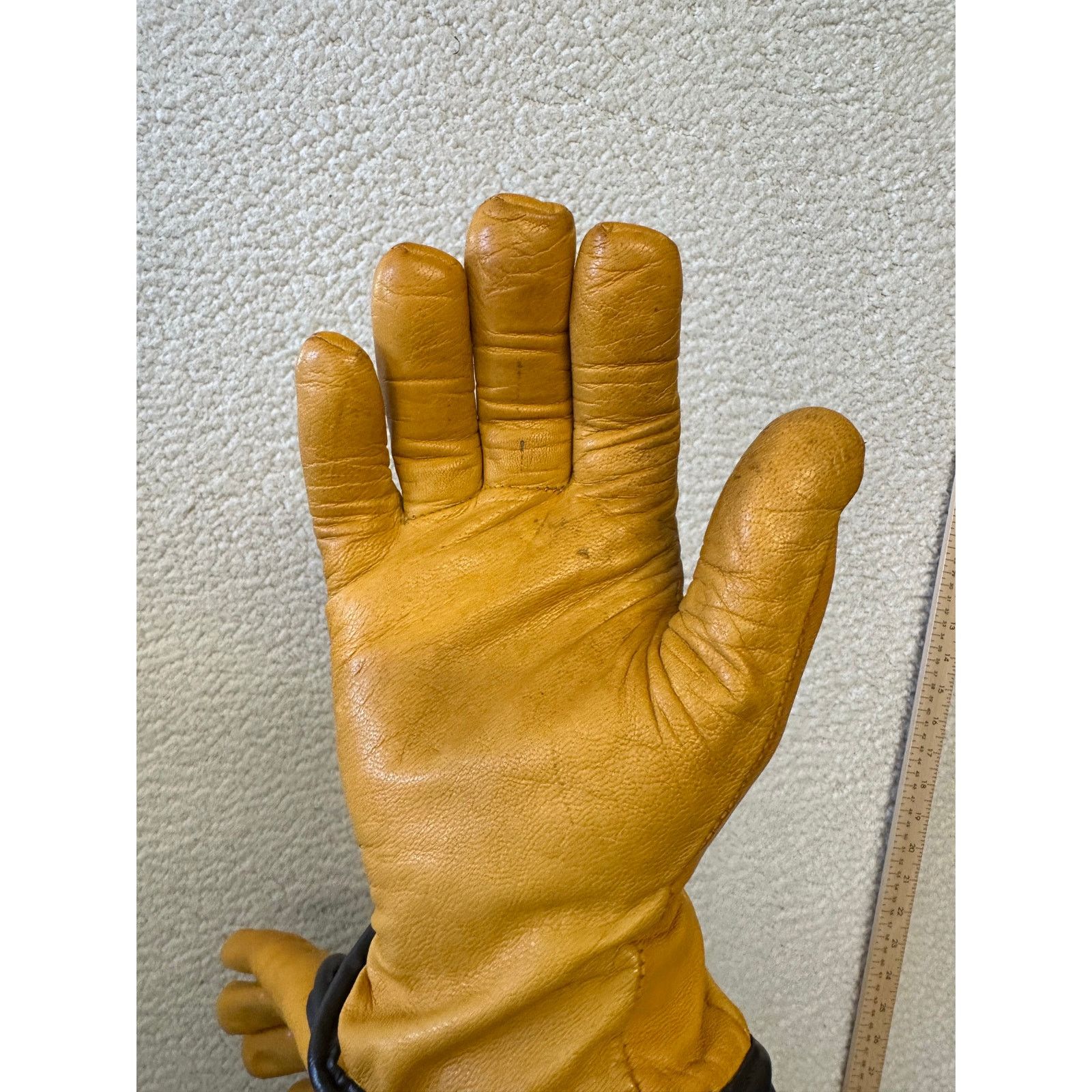 Filson Filson Mens Goat Leather Gloves Merino Wool Lined Small Size ONE SIZE - 15 Thumbnail
