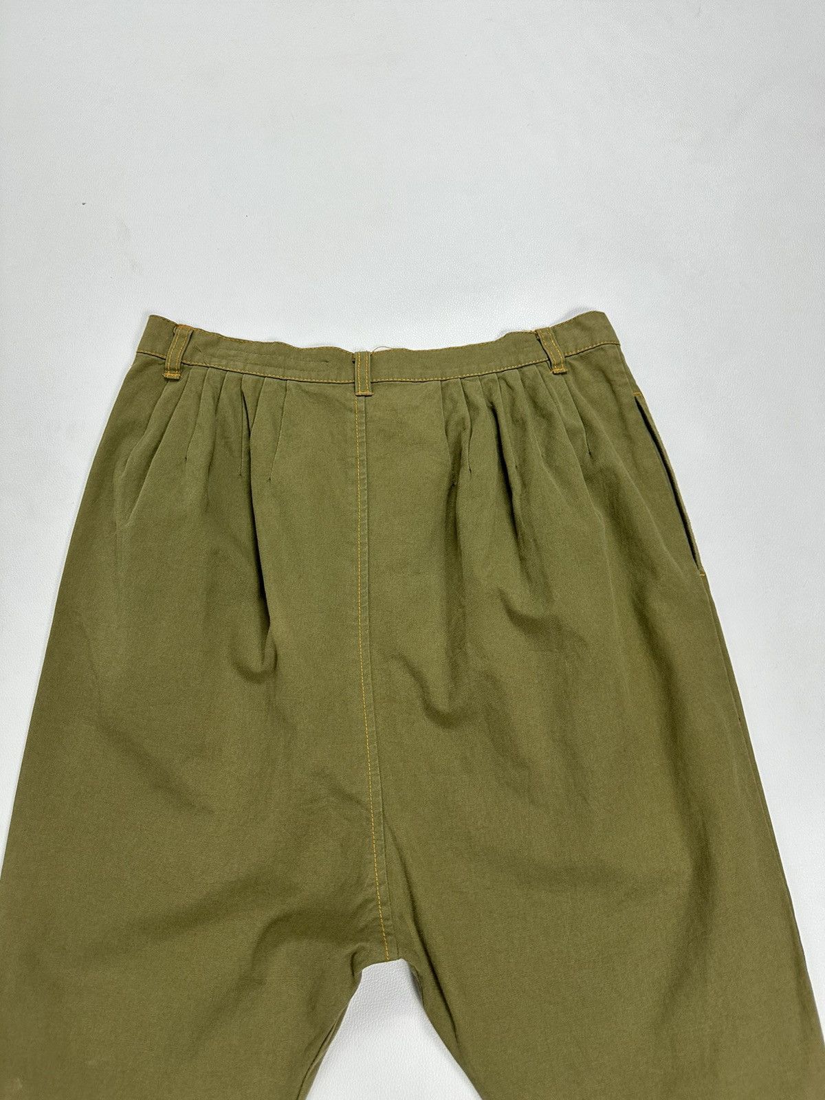 Issey Miyake × Japanese Brand Sunaokuwahara by Issey miyake Drop Crotch Short Pants Size US 29 - 6 Thumbnail