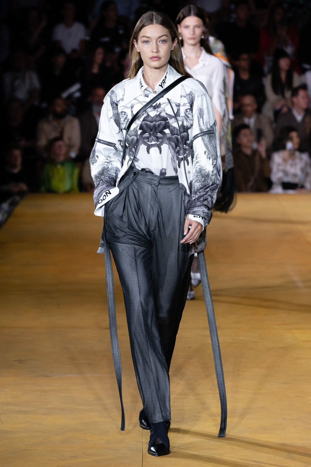Burberry Burberry SS 2020 Runway Printed Jacket Size XL / US 12-14 / IT 48-50 - 13 Thumbnail