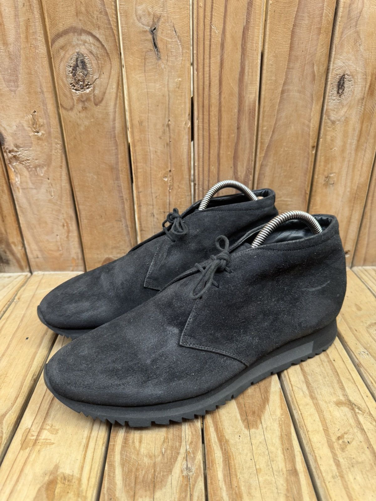 Prada Prada distressed leather Men’s chukka boots SIZE UK 8 US 9 Size US 9 / EU 42 - 21 Thumbnail