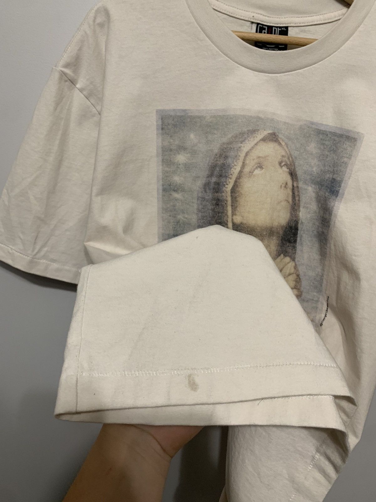 Vintage Saint Michael Holy Mother Graphic T-Shirt Size US XL / EU 56 / 4 - 8 Thumbnail