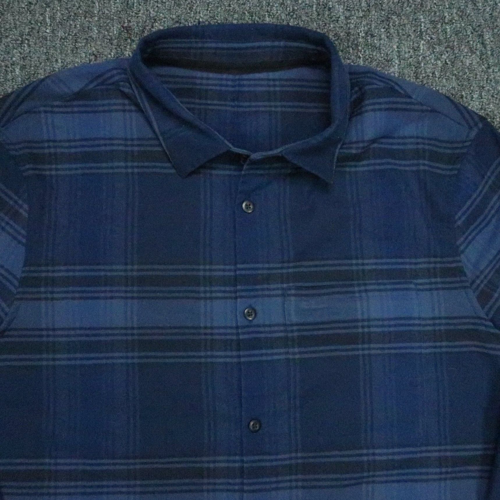 Lululemon Lululemon Shirt Mens Large Blue Plaid Flannel Long Sleeve Masons Peak Mens Size US L / EU 52-54 / 3 - 2 Thumbnail