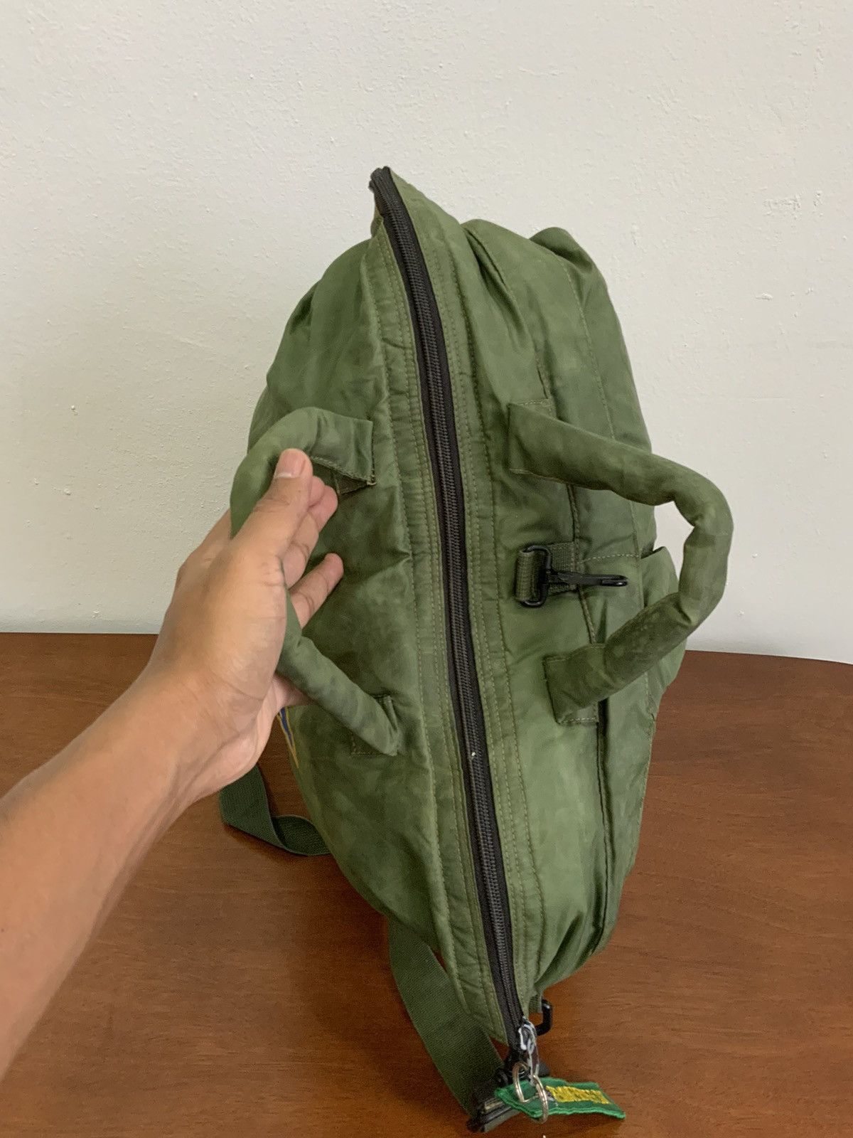 Vintage Vintage America 911 Air Wing Carrier 2 Way Sling Bag Size ONE SIZE - 8 Thumbnail