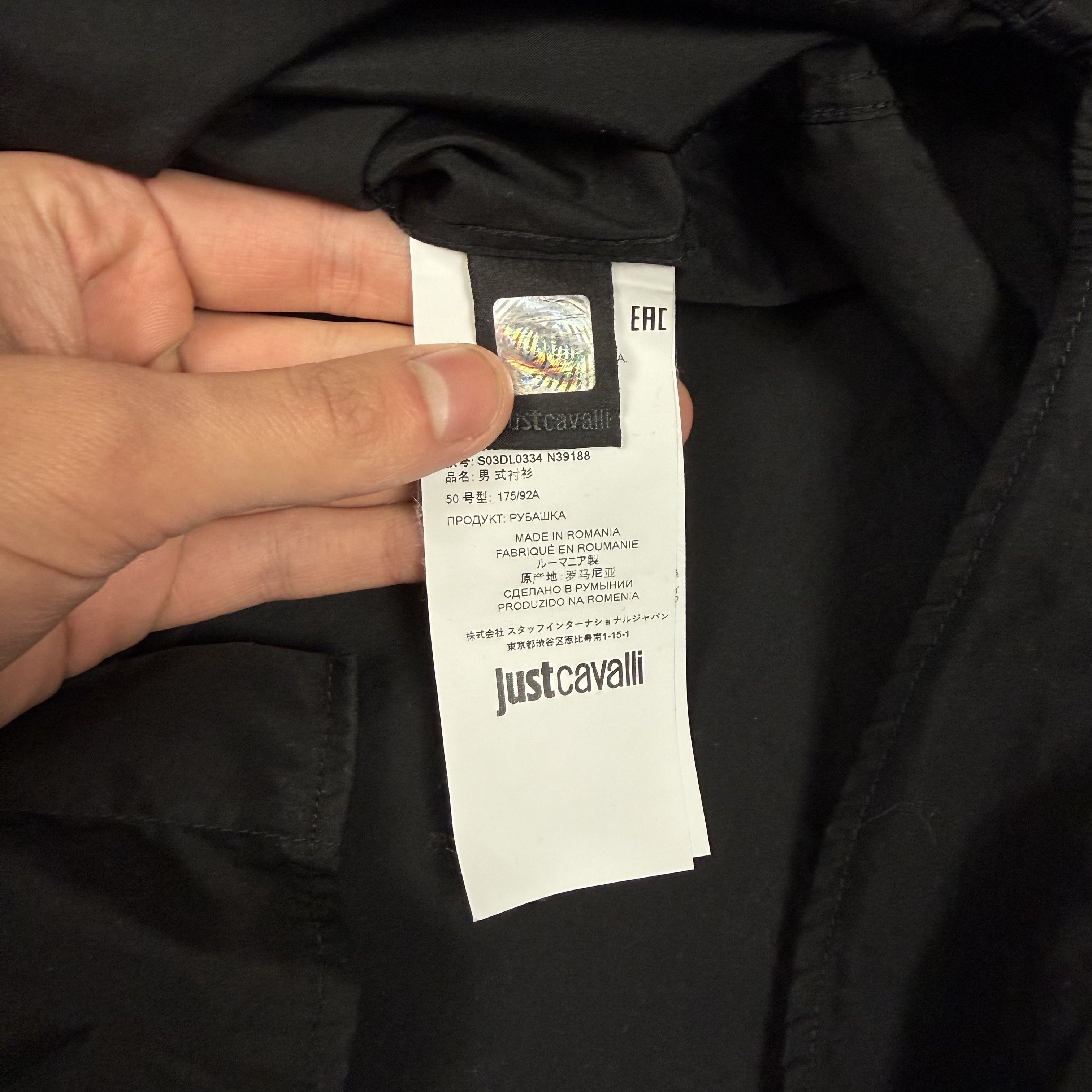 Just Cavalli Just Cavalli Black Skull Print Shirt Vintage Size M Size US M / EU 48-50 / 2 - 6 Thumbnail