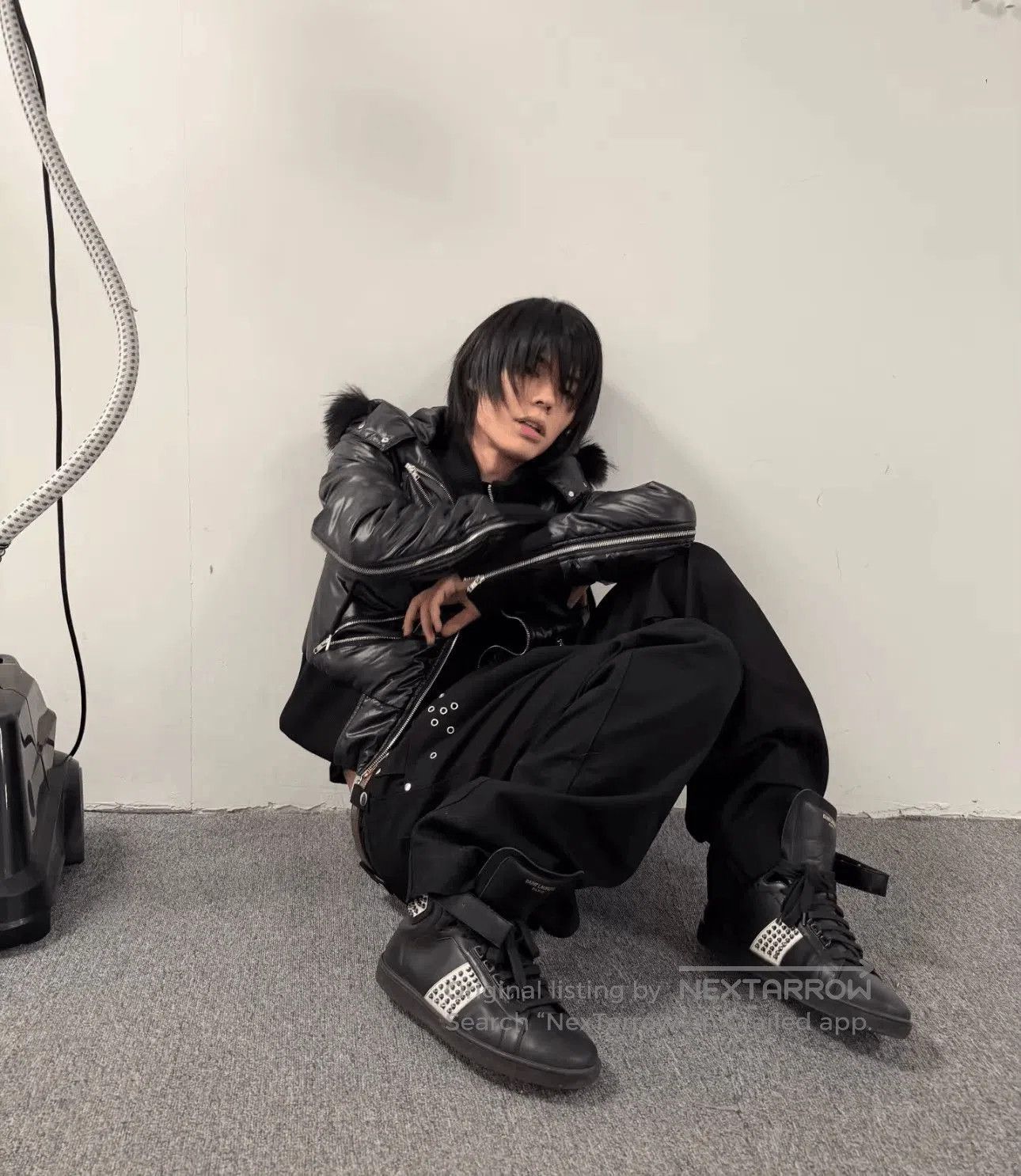 Saint Laurent Paris Black High-Top Studded Sneakers Size 7. Size US 7 / EU 40 - 7 Thumbnail