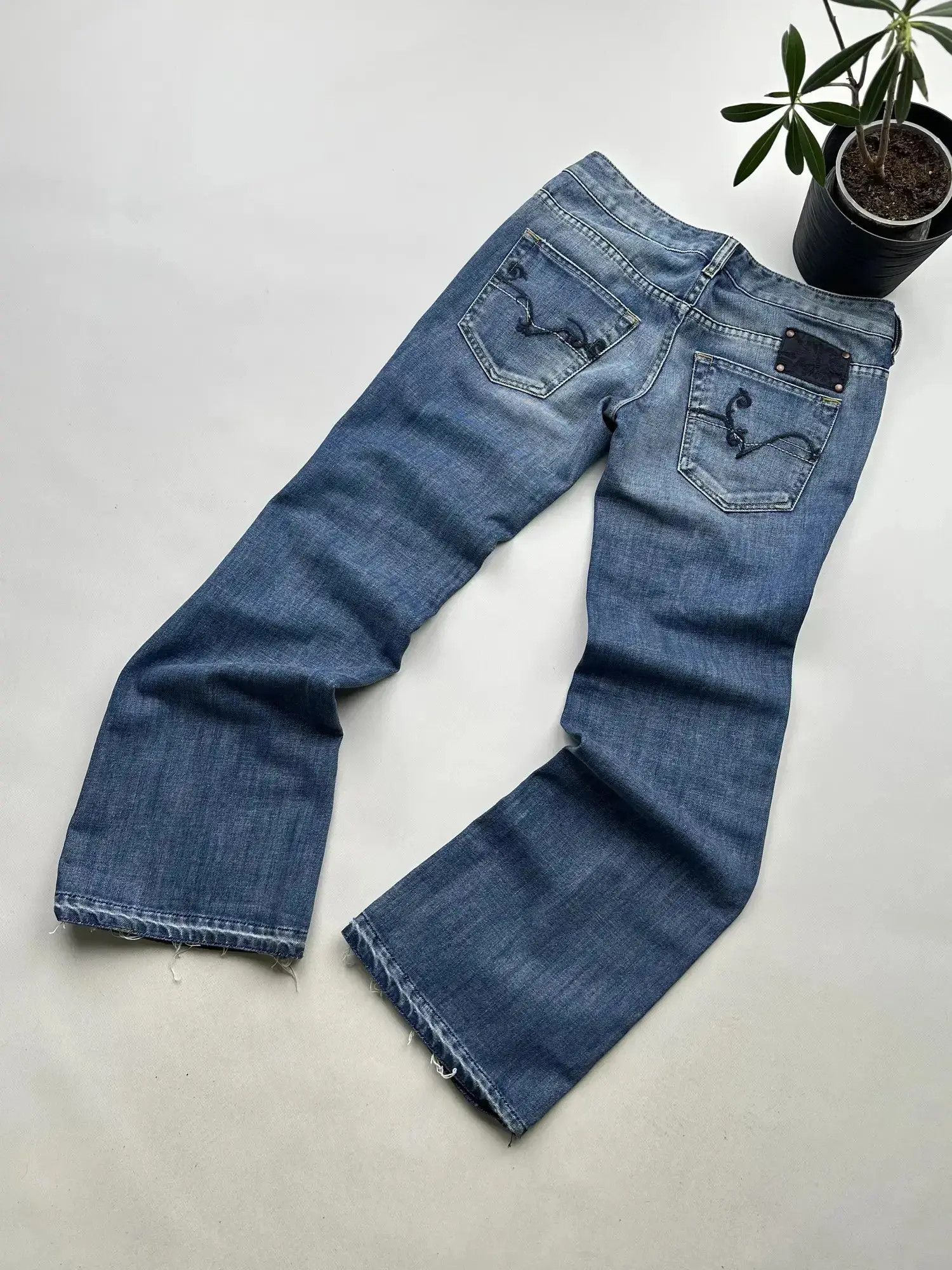 Diesel Diesel Vintage Flare Jeans(312) Size 28" / US 6 / IT 42 - 9 Thumbnail