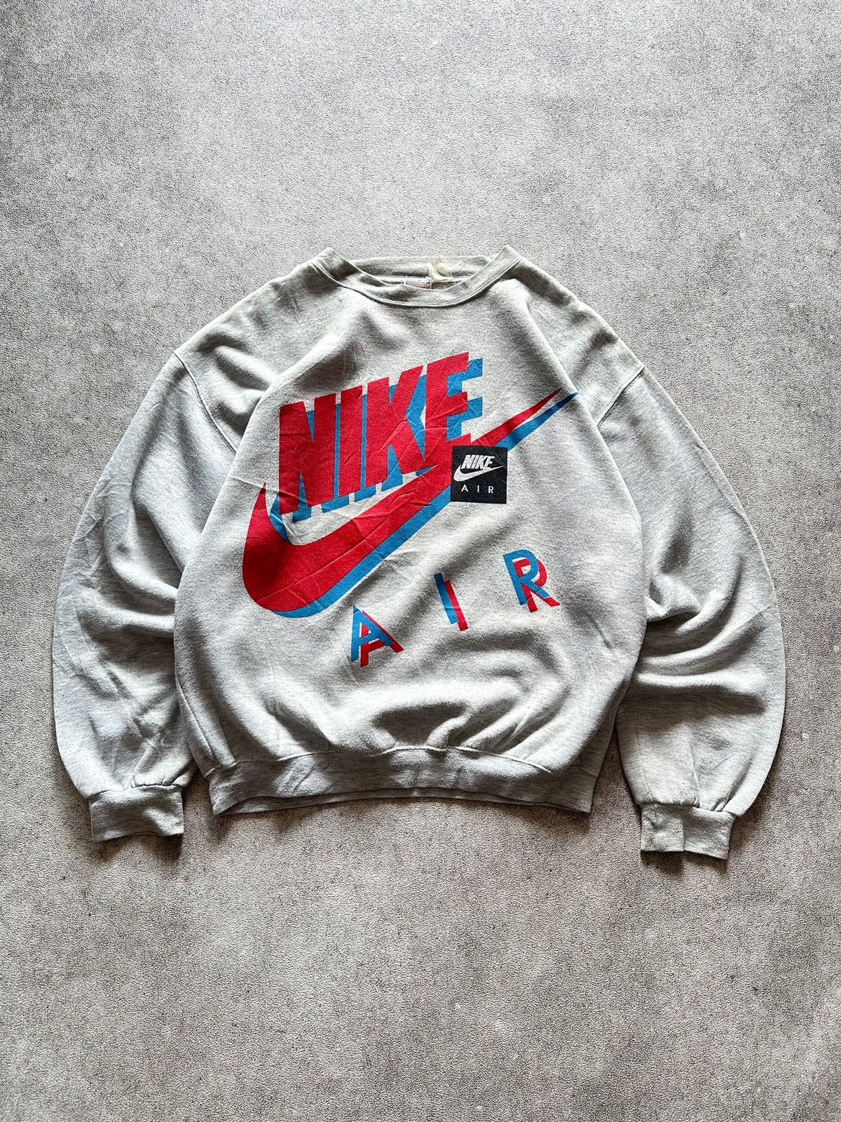 Nike 80s Vintage Nike Air Big Logo Sweatshirt Crewneck Size US L / EU 52-54 / 3 - 1 Thumbnail