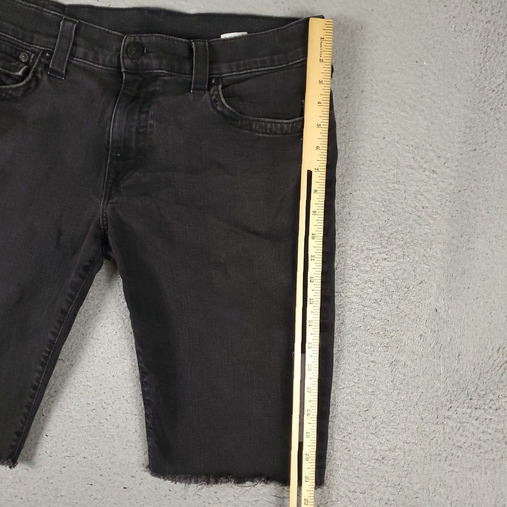 True Religion True Religion Bermuda Shorts Mens 36 Black Relaxed Denim Size US 36 / EU 52 - 5 Thumbnail