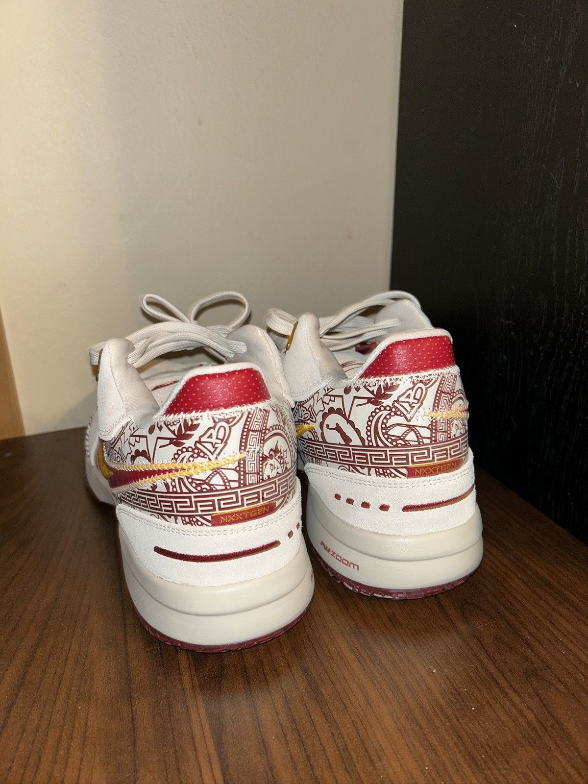 Nike LeBron NXXXT Gen AMPD ‘Cavaliers’ ‘USC’ Size US 11.5 / EU 44-45 - 5 Thumbnail