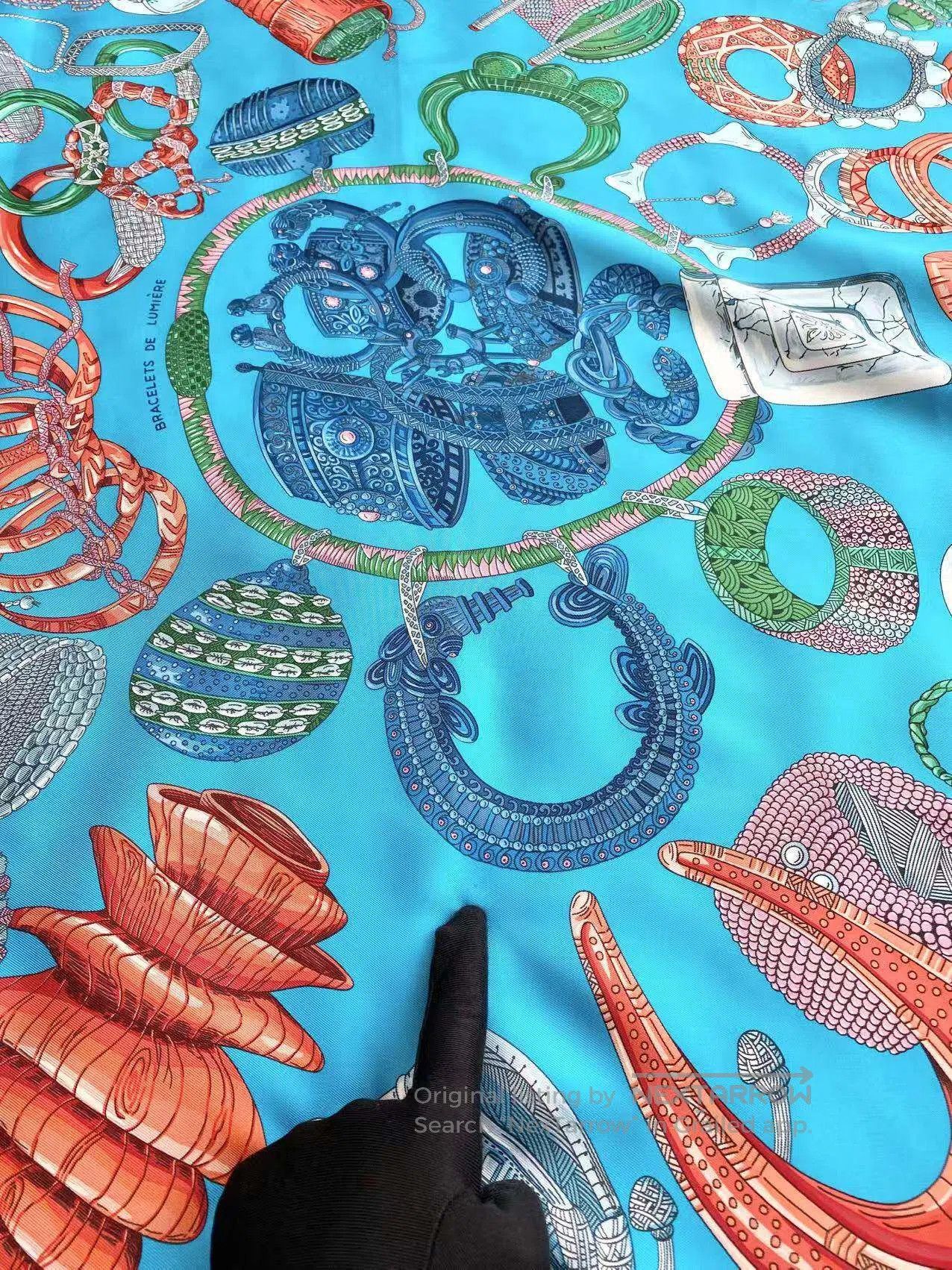 Hermes Hermes Printed logo silk scarf| Size ONE SIZE - 8 Thumbnail