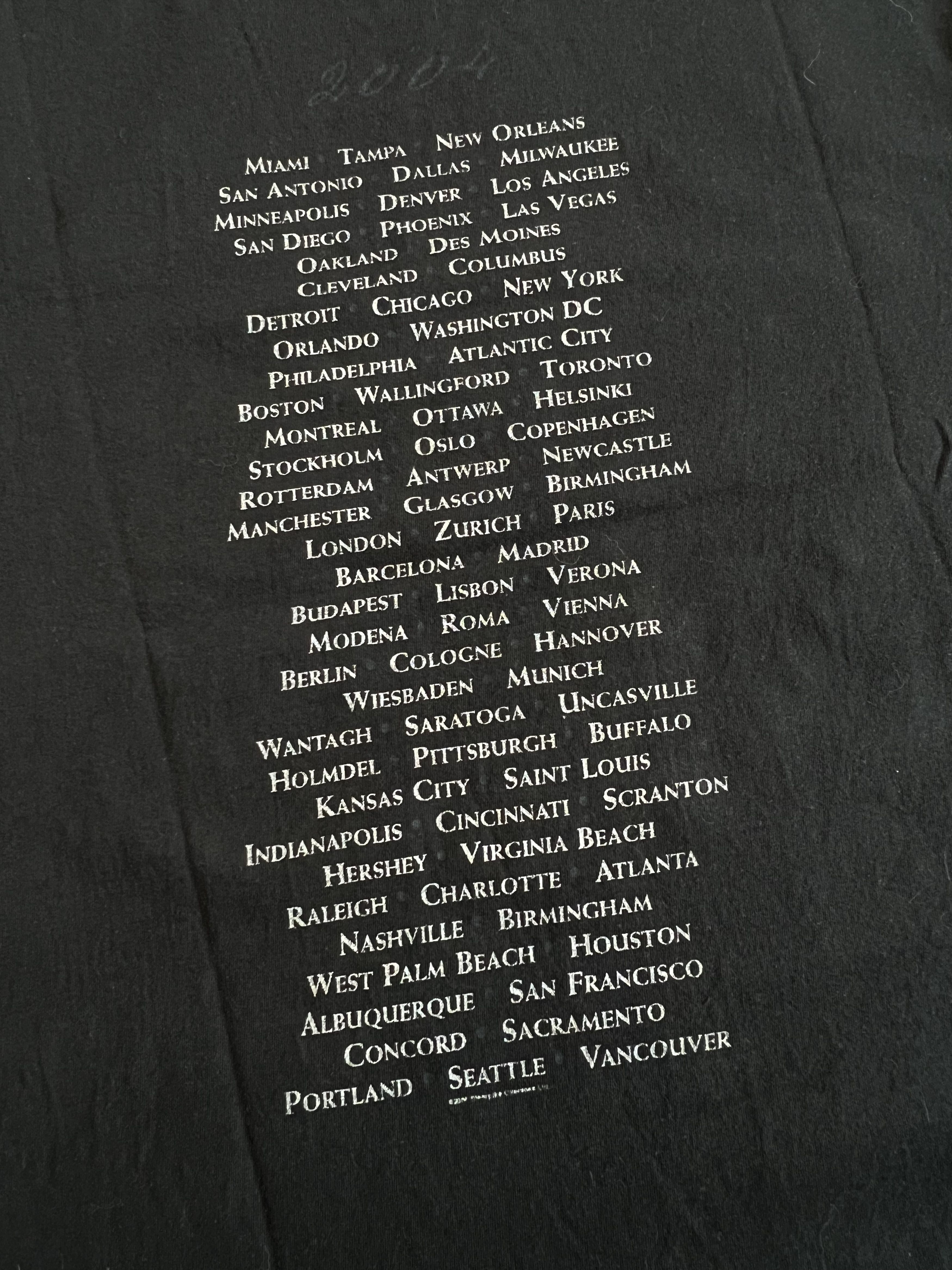 Band Tees Vintage 2004 Sting Sacred Love World Tour T-Shirt Size US L / EU 52-54 / 3 - 6 Thumbnail