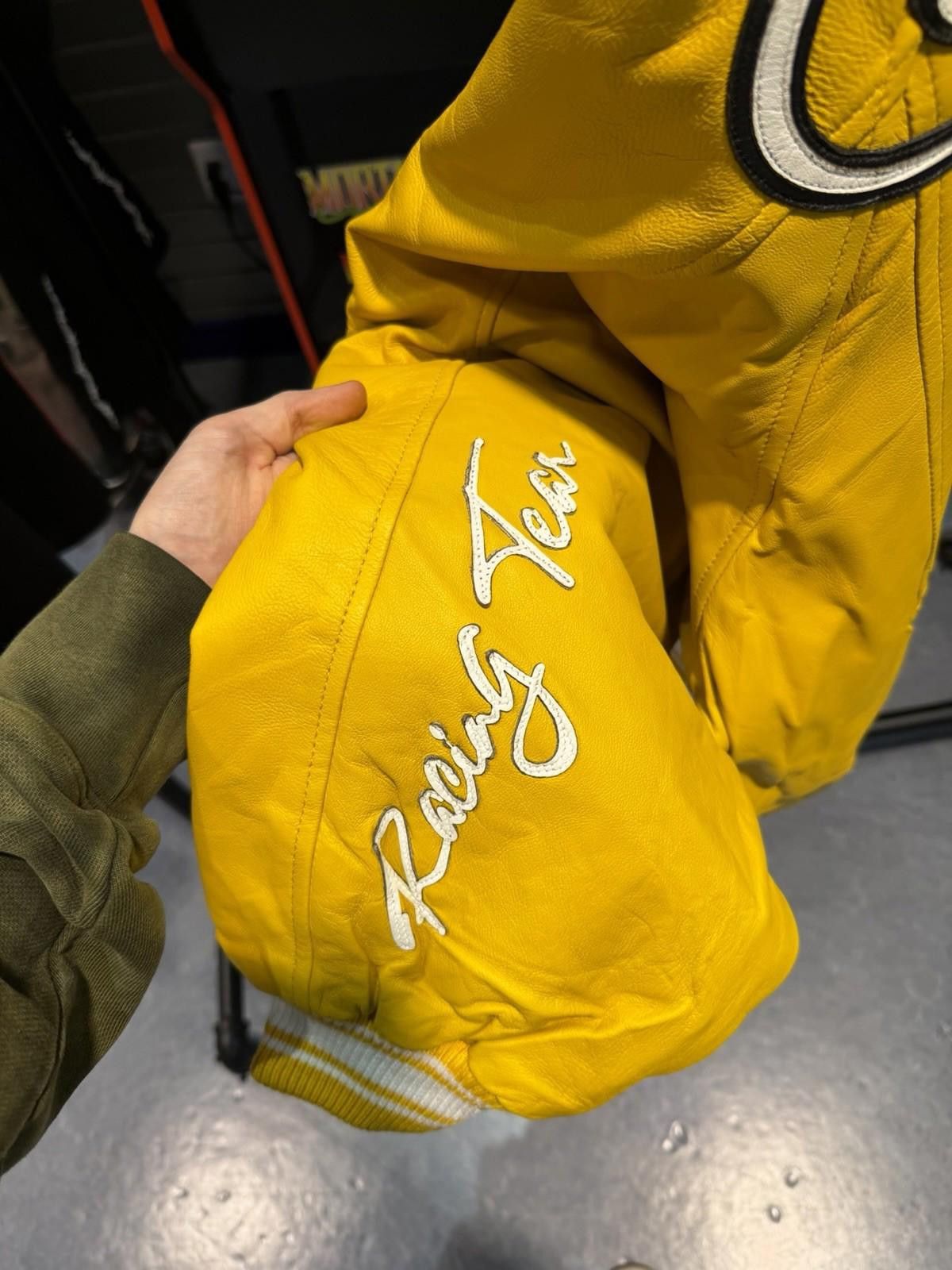 Other ValeLives Valley Leather Jacket Yellow Rare Release Size XL Size US XL / EU 56 / 4 - 11 Thumbnail