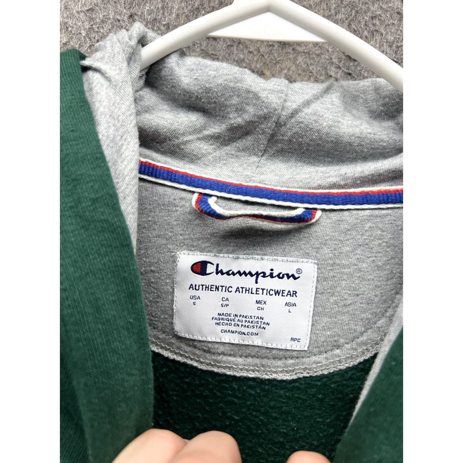 Champion Champion Hoodie Mens Small Green Front Graphic Logo Pullover Fleece Sweatshirt Size US S / EU 44-46 / 1 - 2 Thumbnail