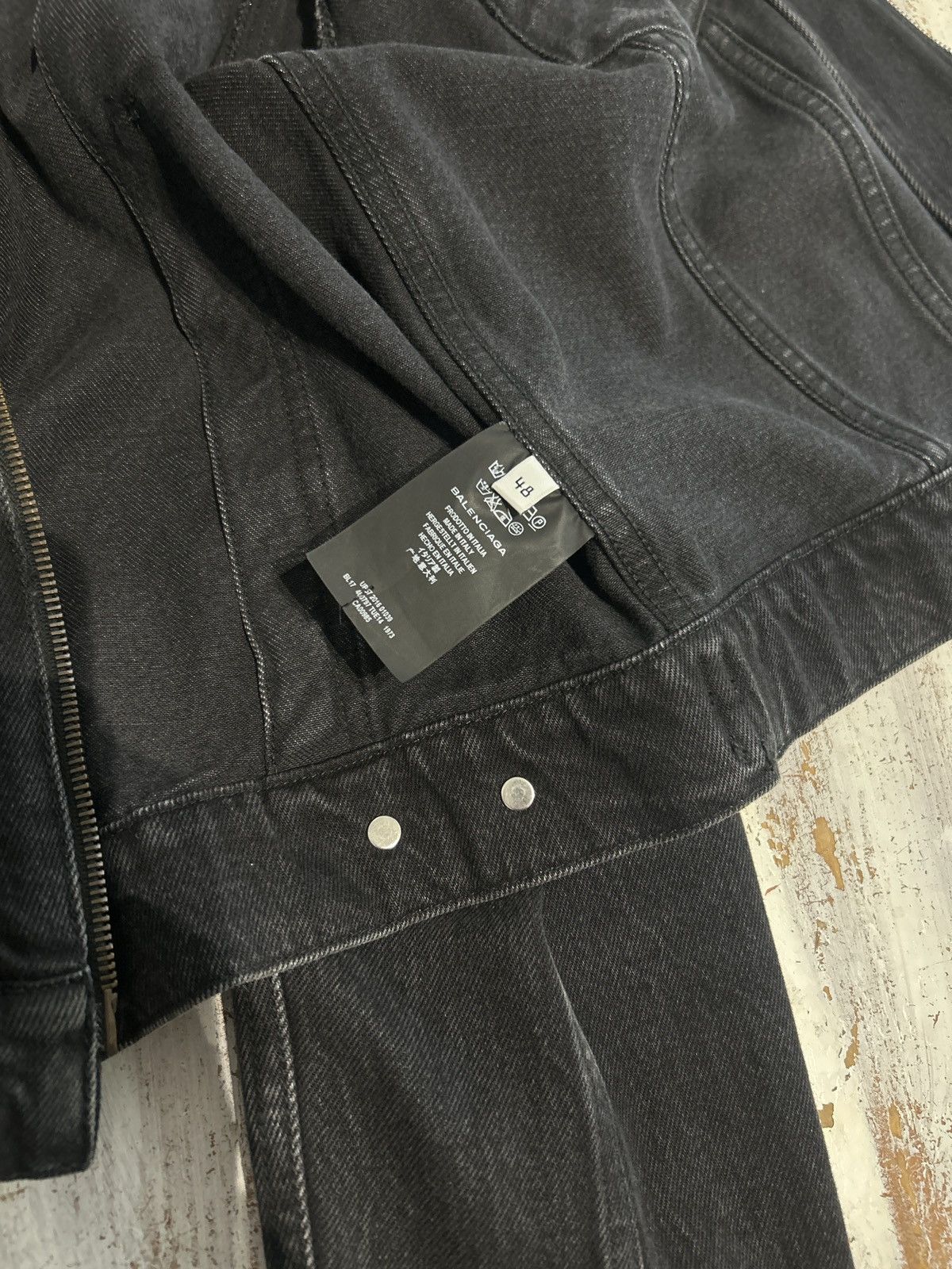 Balenciaga Balenciaga Cropped Zip Denim Jacket - AW16 Size US S / EU 44-46 / 1 - 6 Thumbnail