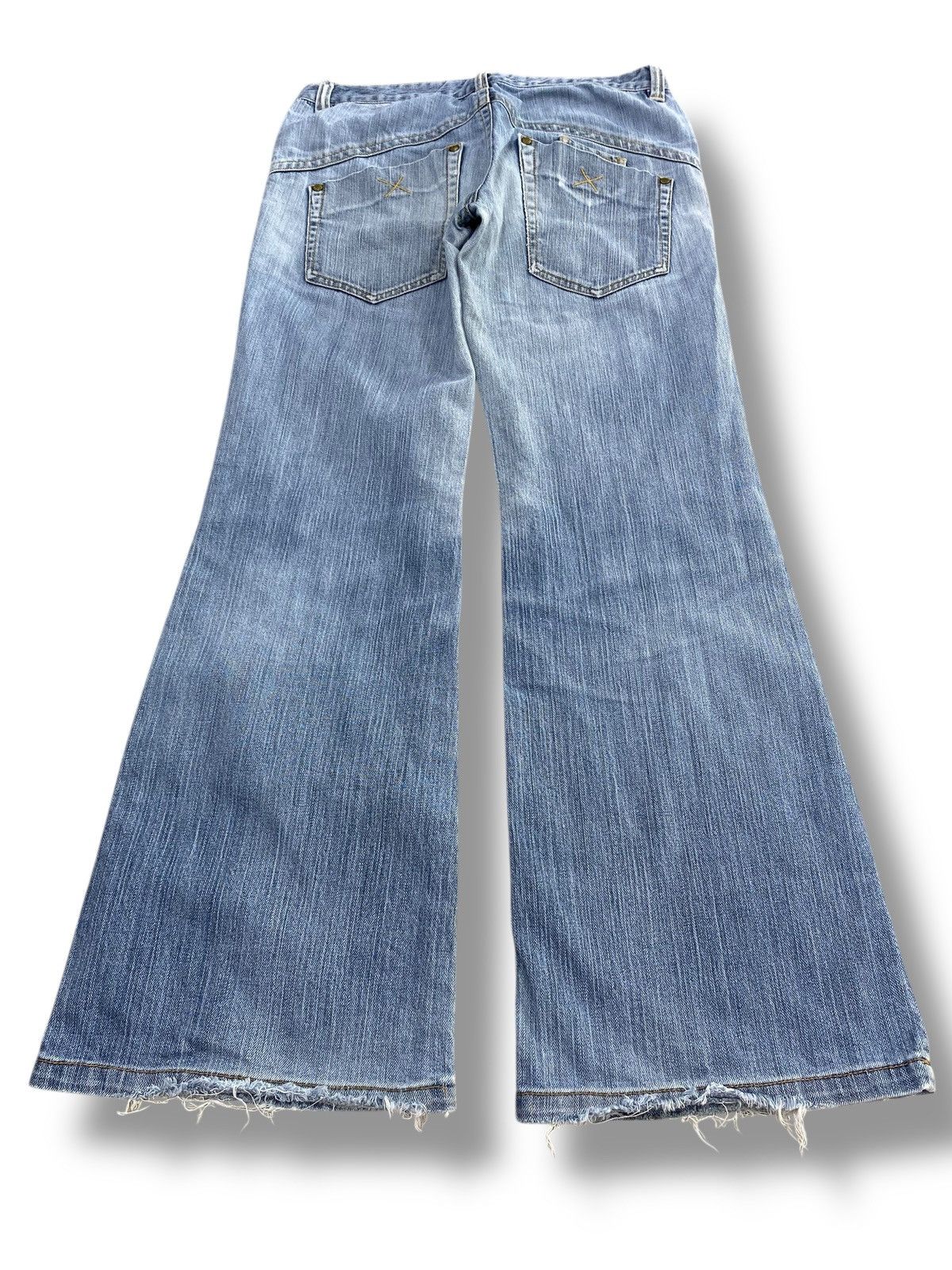 Japanese Brand Japanese Brand Faded Wash Whiskers Style Flare Jeans Size US 30 / EU 46 - 3 Thumbnail