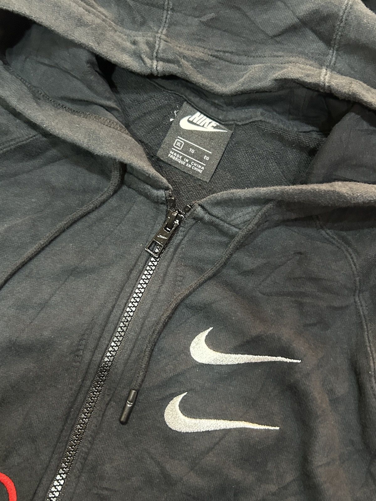 Nike NIKE Sportswear Swoosh Zip-Up Hoodie CT7360 010 Size US XL / EU 56 / 4 - 4 Thumbnail