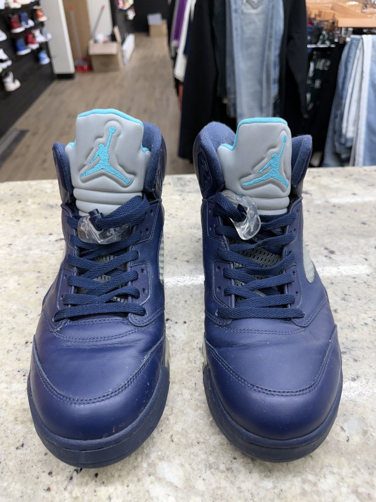 Jordan Brand Air Jordan Retro 5 Pre-Grapes Size US 13 / EU 46 - 3 Thumbnail
