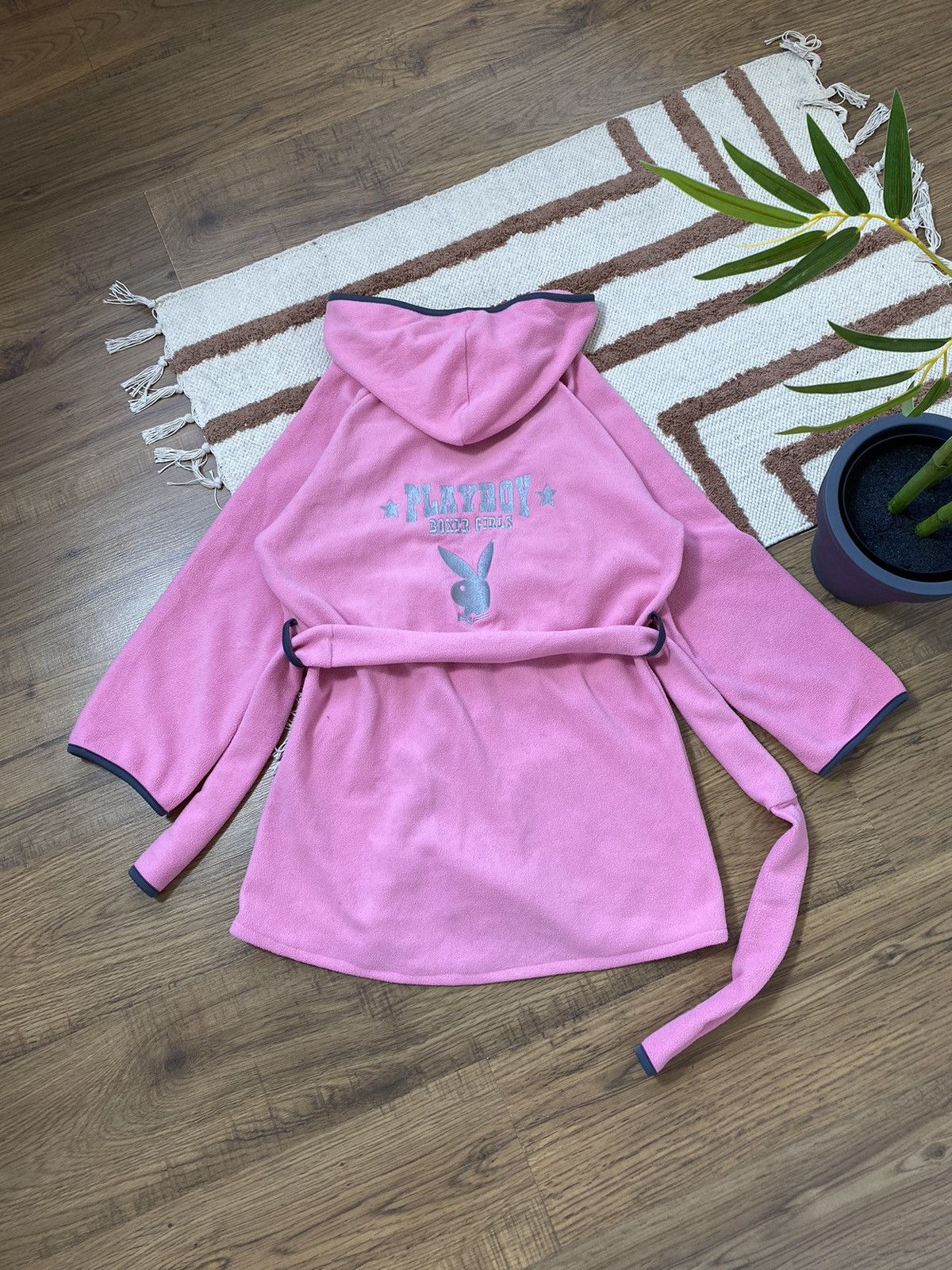 Playboy VINTAGE PLAYBOY BOXING GIRL BATHROBE / ROBE / KIMONO Size S / US 4 / IT 40 - 2 Thumbnail