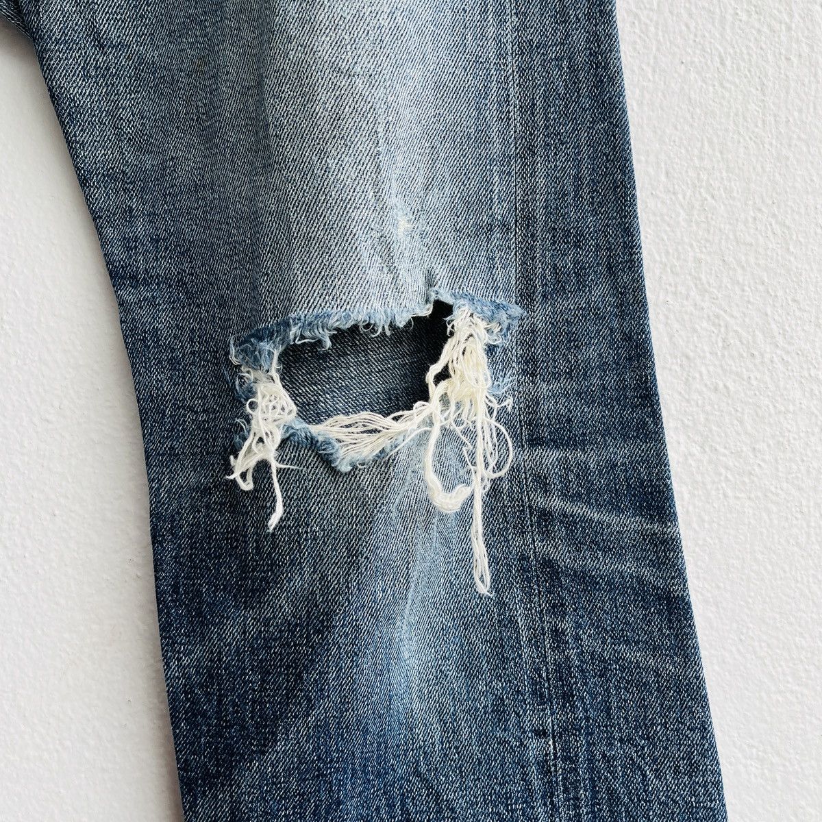 Denime Vintage DENIME Redline Selvedge Distressed Jeans Size 32 Size US 32 / EU 48 - 12 Thumbnail