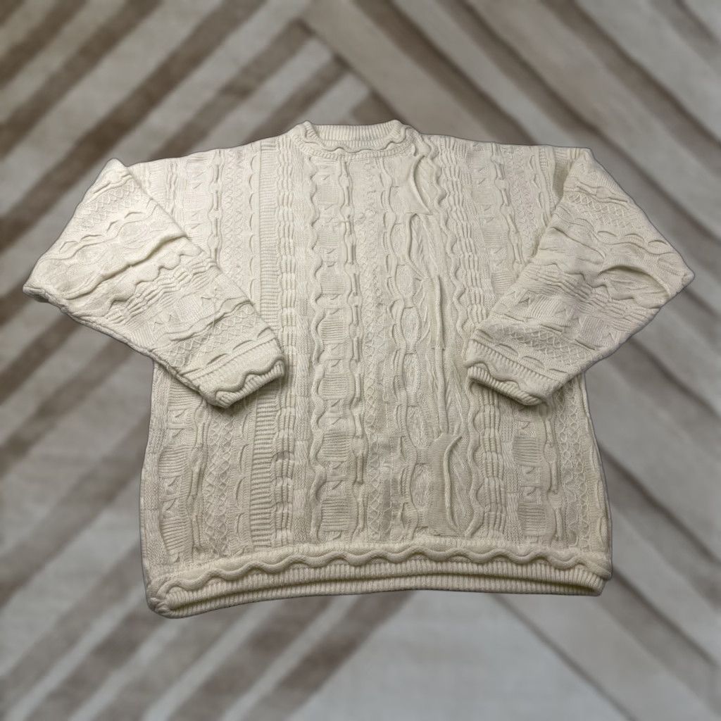 Vintage VINTAGE Bergati Sweater XL White 3D Knit Acrylic Crew Neck Pullover Mens 90s Knit Geometric Casual Fall Winter Crochet? Size US XL / EU 56 / 4 - 1 Thumbnail